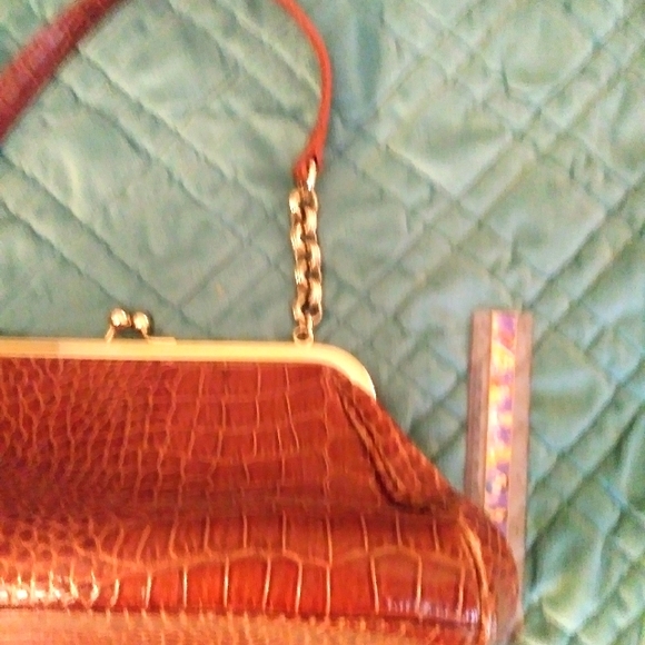 Liz Claiborne Croc bag - Picture 2 of 4